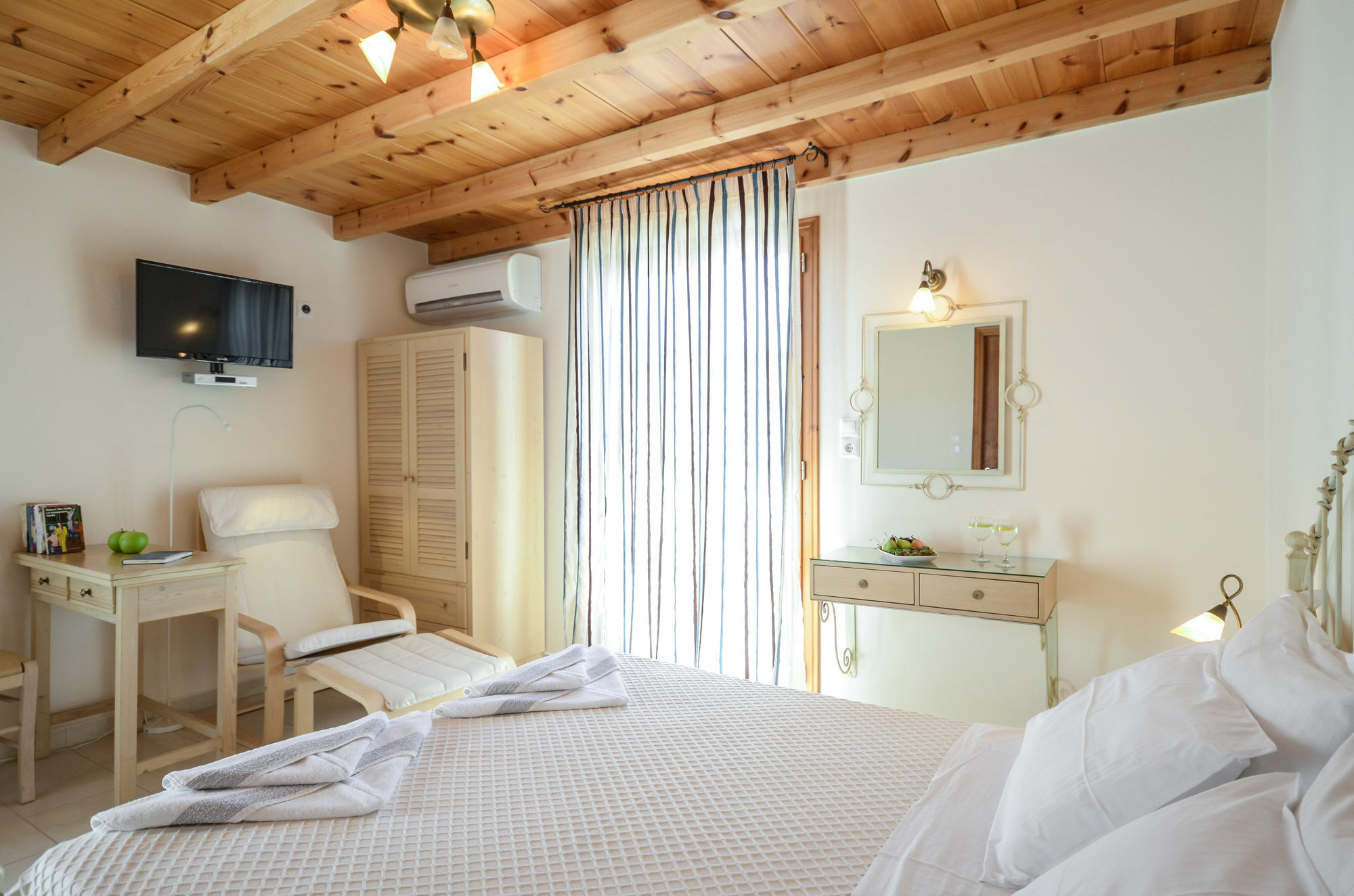 Antony Suites And Residences (Adults Only) Naxos City Extérieur photo